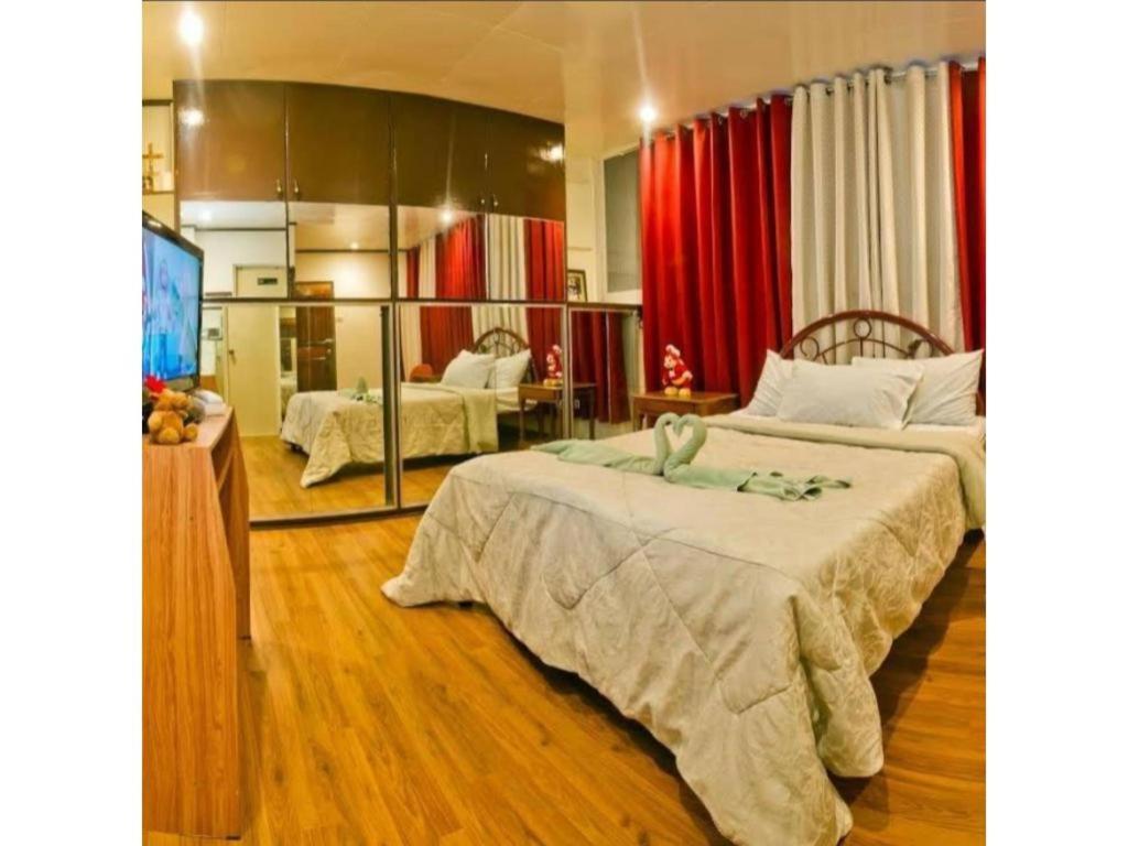Oyo 880 Flores De Musa Inn بويرتو برينسيسا المظهر الخارجي الصورة